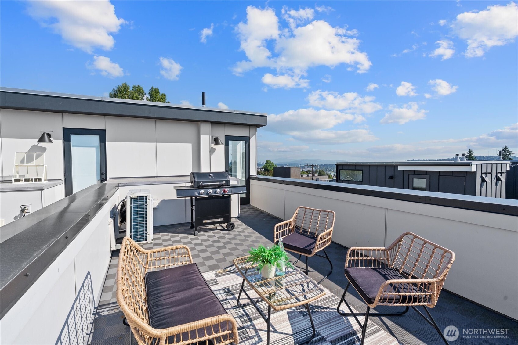 4521 Sunnyside Avenue N #A, Seattle, WA 98103