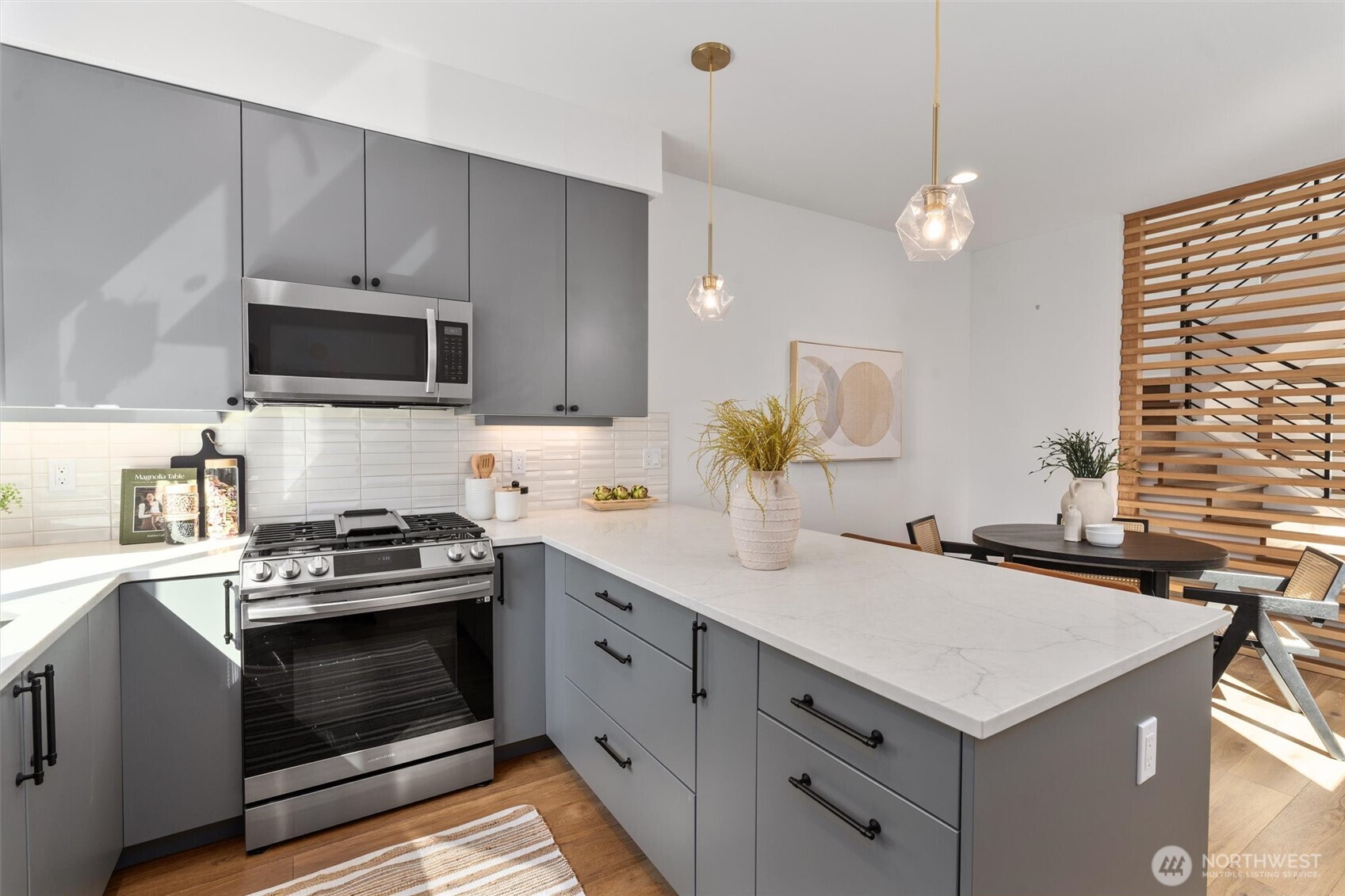 4521 Sunnyside Avenue N #A, Seattle, WA 98103