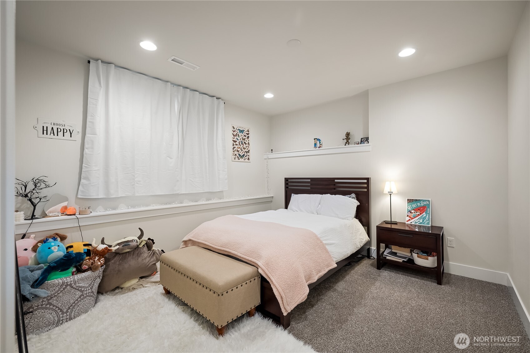 4804 W Tapps Drive E, Lake Tapps, WA 98391