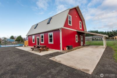 132 Milky Way , Sequim, WA 98382