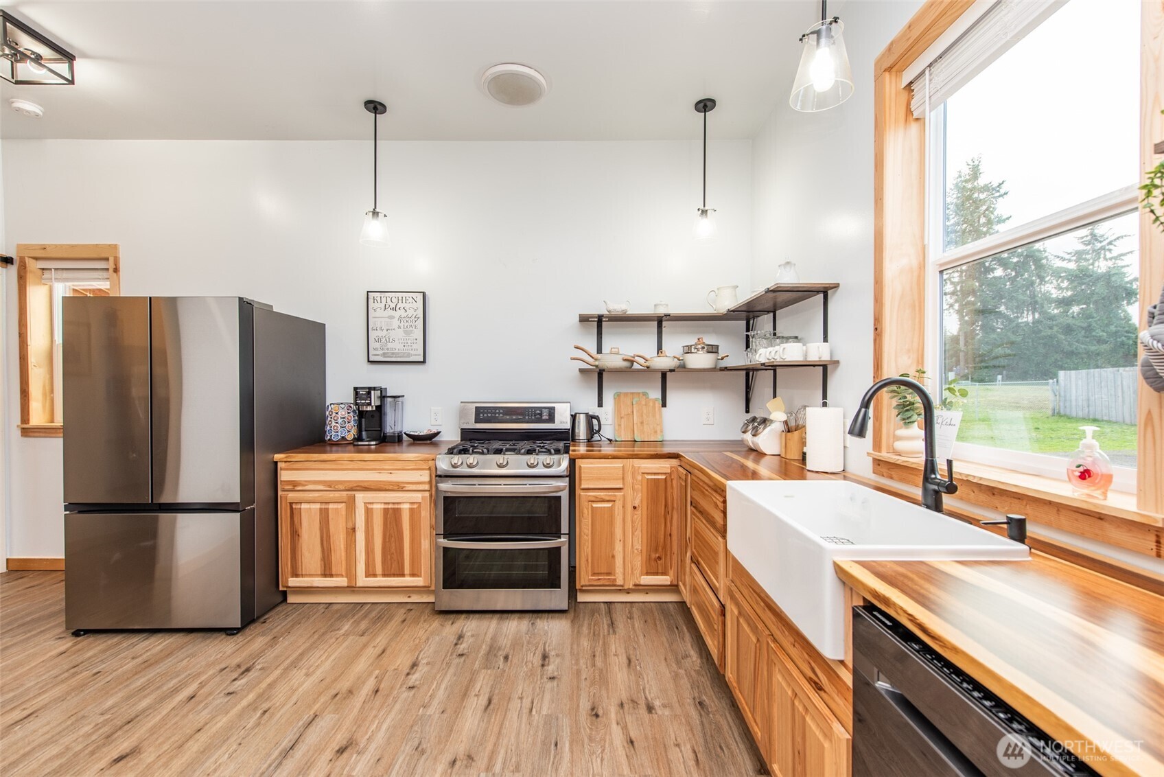 132 Milky Way , Sequim, WA 98382