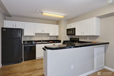 2117 N 107th Street #201, Seattle, WA 98133 - Photo 11
