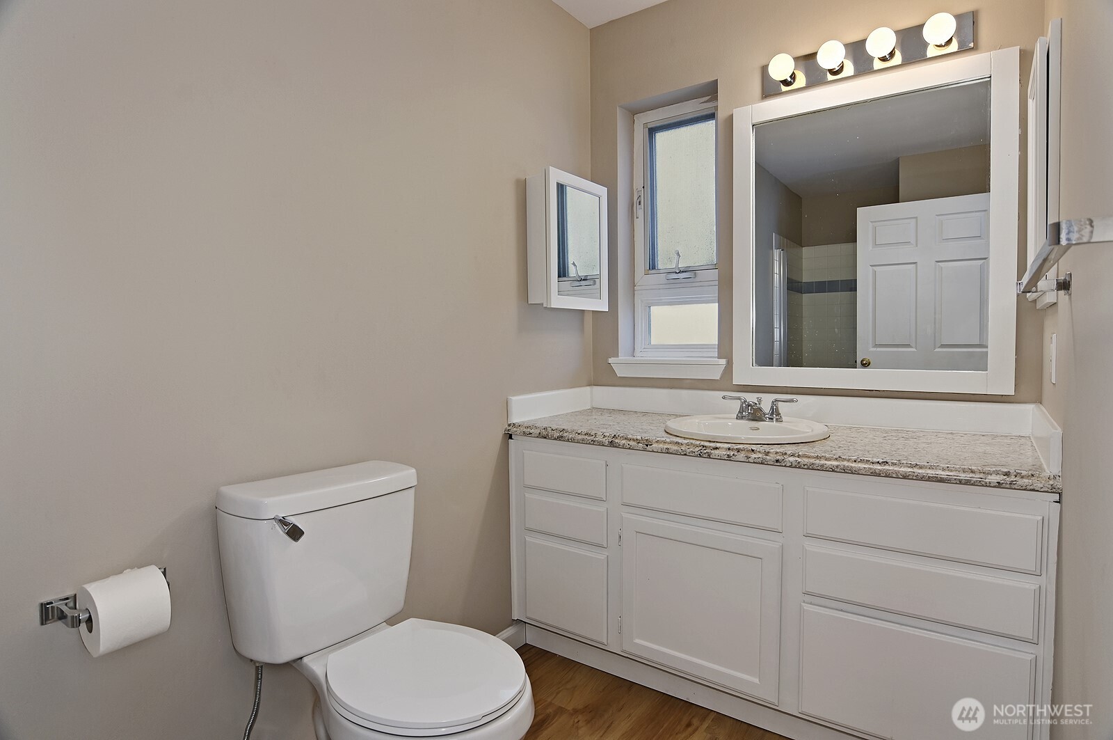 2117 N 107th Street #201, Seattle, WA 98133