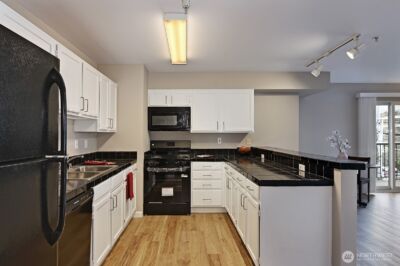 2117 N 107th Street #201, Seattle, WA 98133 - Photo 9