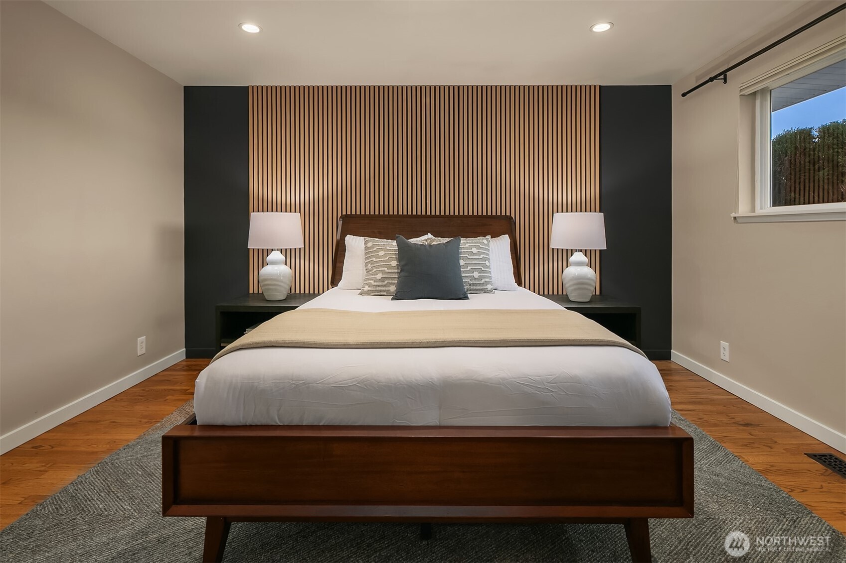 5202 38th Avenue SW, Seattle, WA 98126