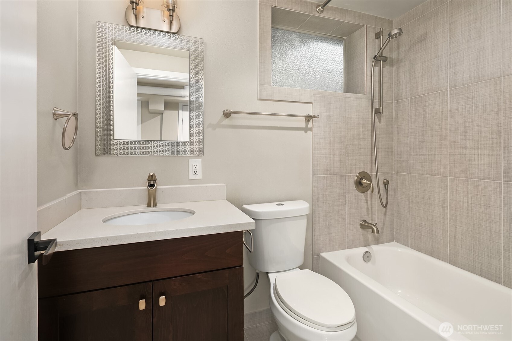 5202 38th Avenue SW, Seattle, WA 98126