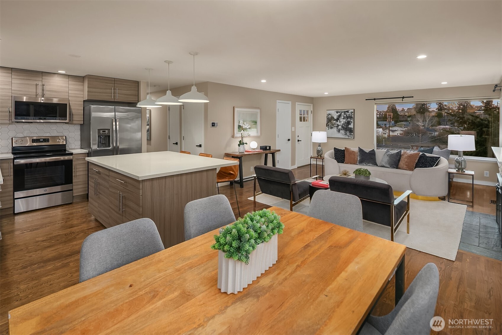 5202 38th Avenue SW, Seattle, WA 98126