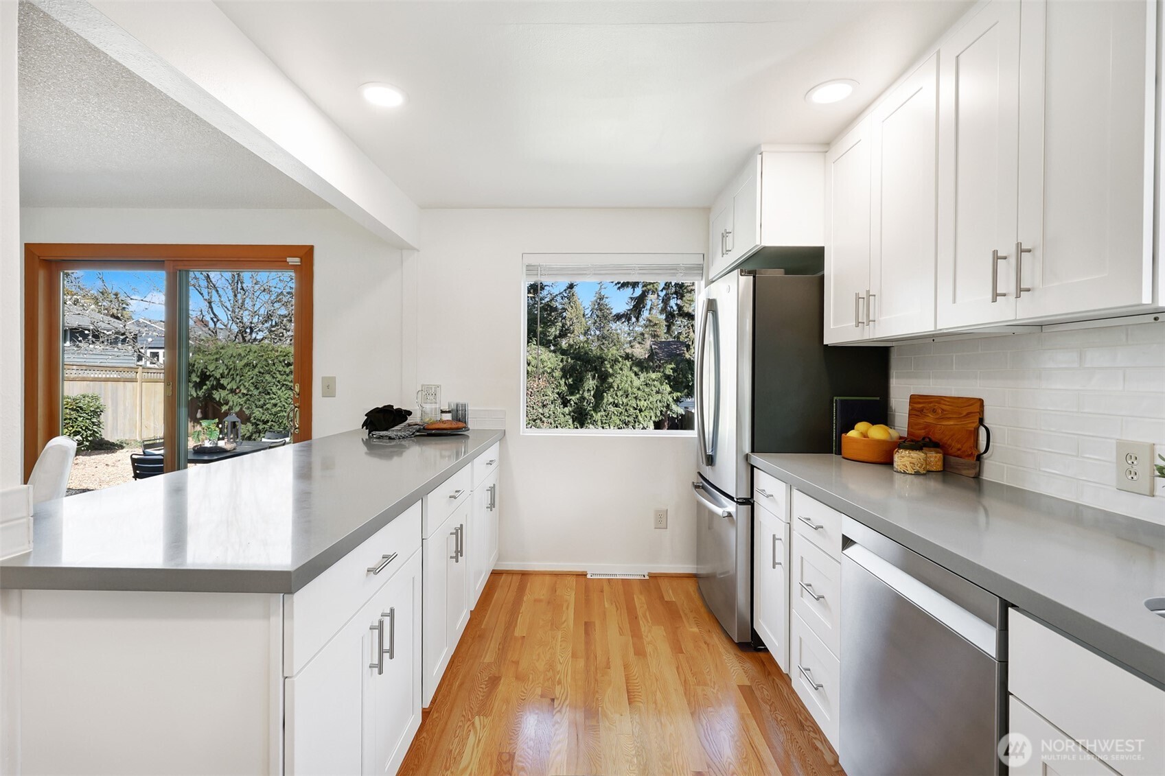 10618 35th Avenue SW, Seattle, WA 98146