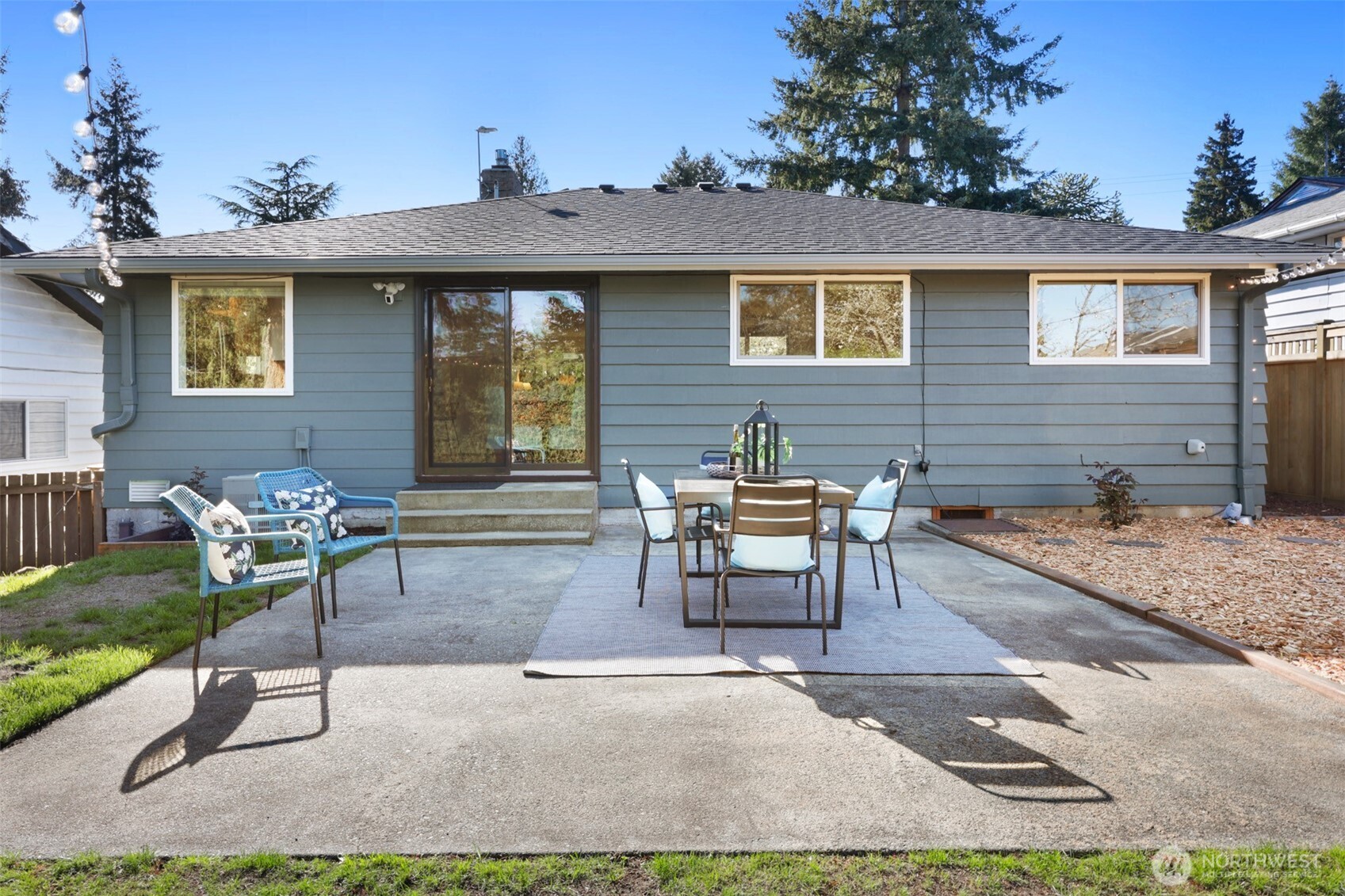 10618 35th Avenue SW, Seattle, WA 98146