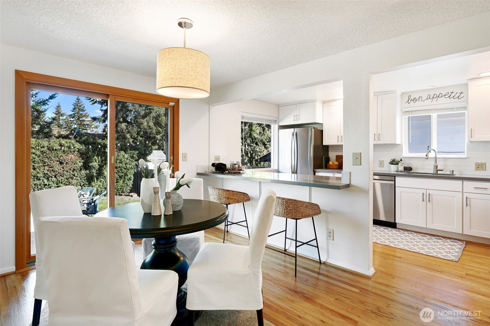 10618 35th Avenue SW, Seattle, WA 98146