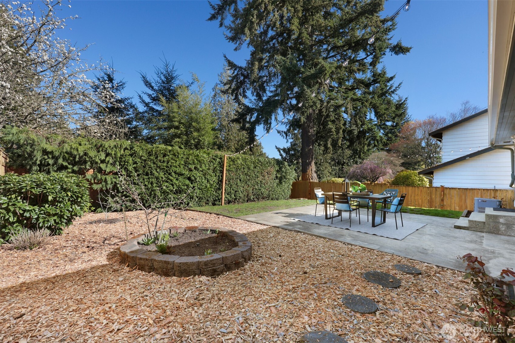 10618 35th Avenue SW, Seattle, WA 98146