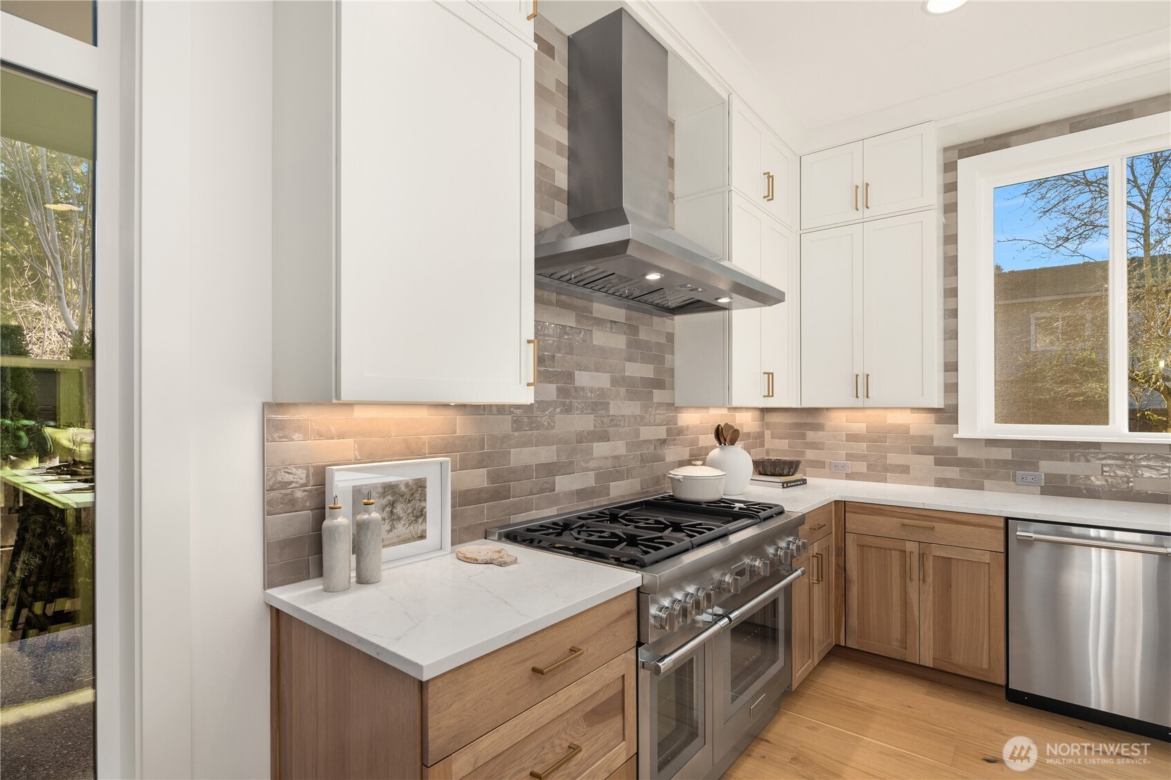 13004 NE 112th Street , Kirkland, WA 98033