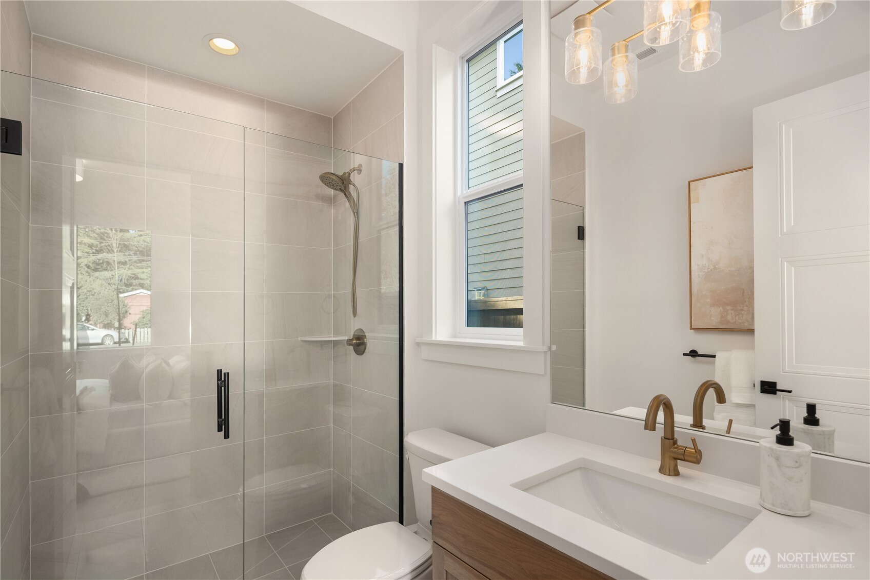 13004 NE 112th Street , Kirkland, WA 98033