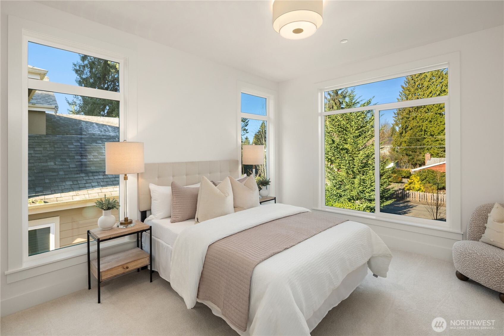 13004 NE 112th Street , Kirkland, WA 98033