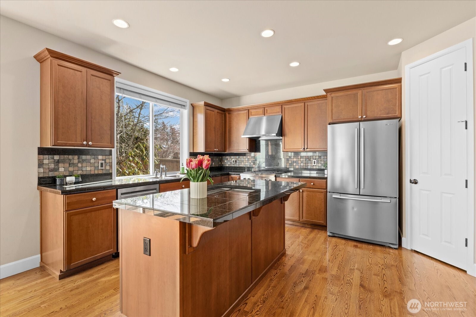 1114 273rd Place SE, Sammamish, WA 98075-5963