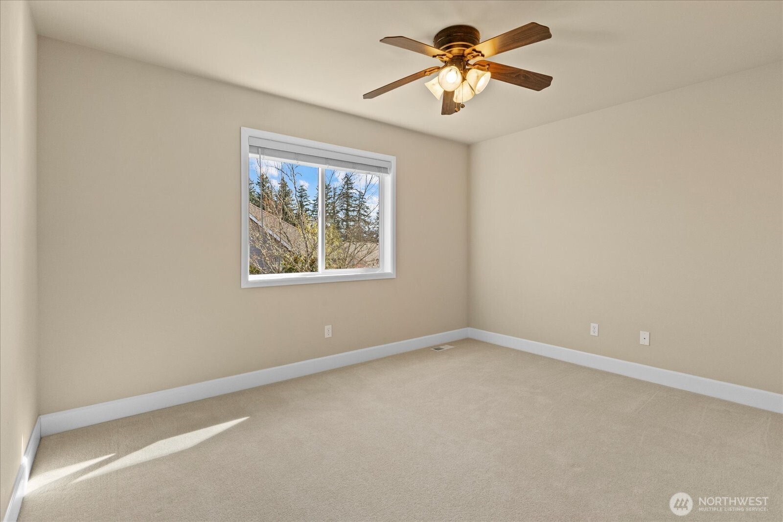 1114 273rd Place SE, Sammamish, WA 98075-5963