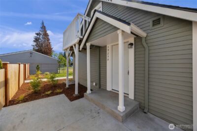 1925 Lombard , Everett, WA 98201 - Photo 2