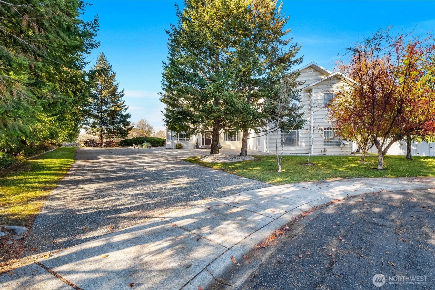 506 S Sandalwood Place , Moses Lake, WA 98837