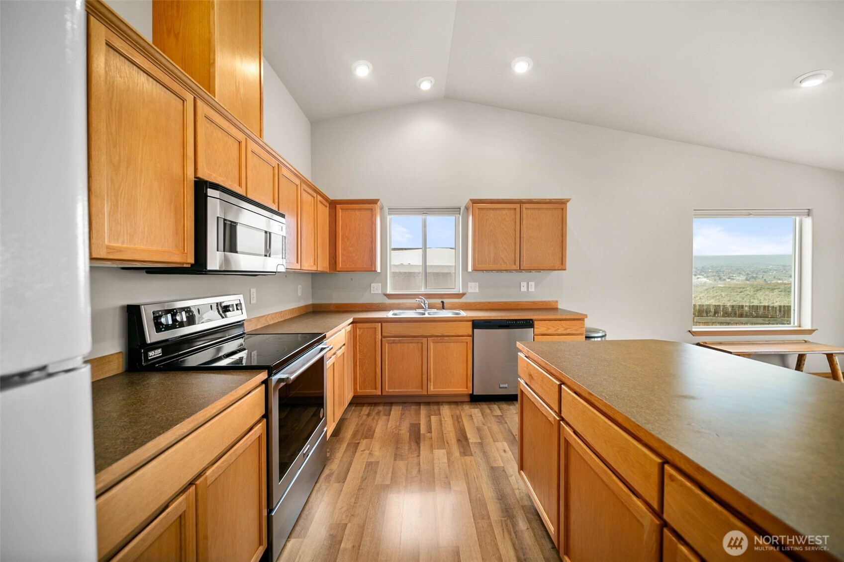 2095 Lasso Drive , Wenatchee, WA 98801