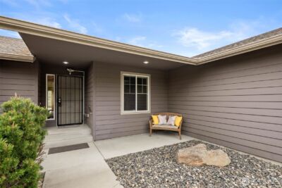 2095 Lasso Drive , Wenatchee, WA 98801 - Photo 2
