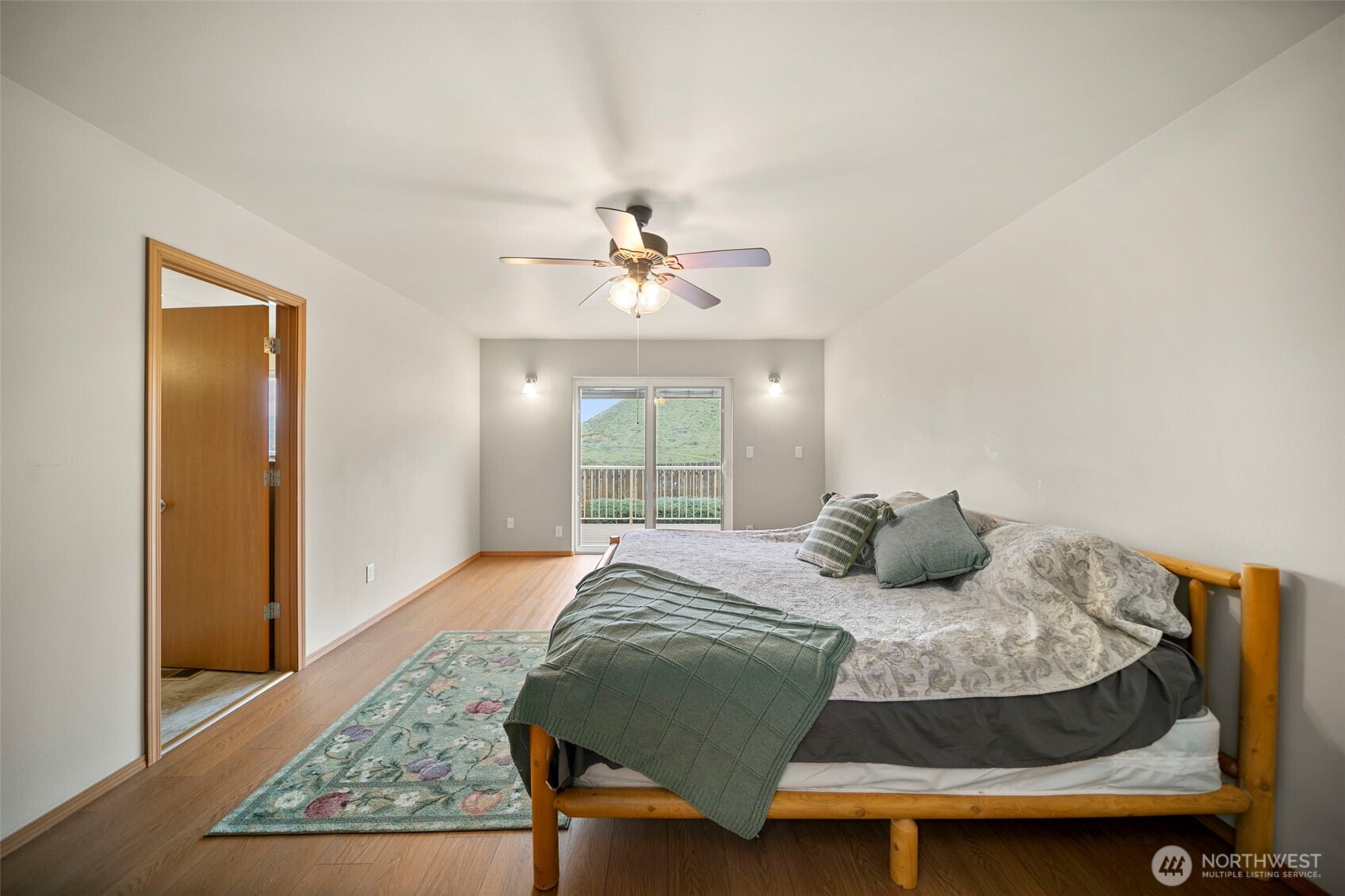 2095 Lasso Drive , Wenatchee, WA 98801