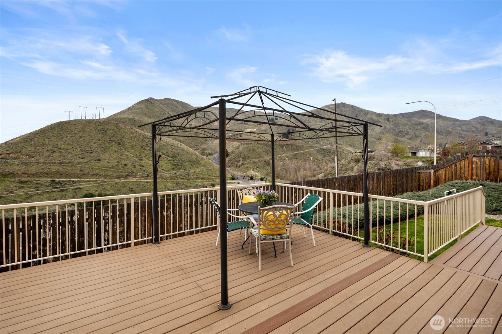 2095 Lasso Drive , Wenatchee, WA 98801