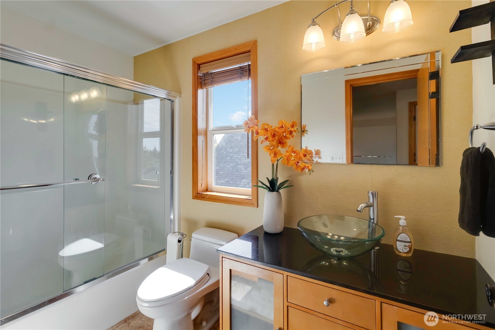 1512 Tara Street , Kelso, WA 98626