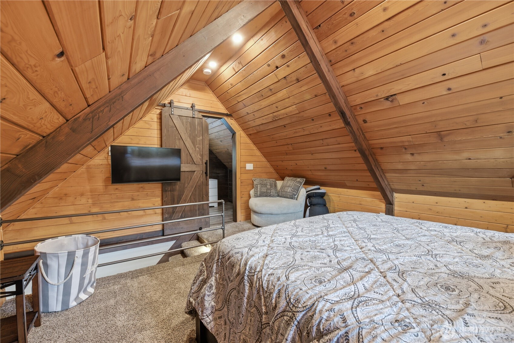 38811 Orville Road E, Eatonville, WA 98328