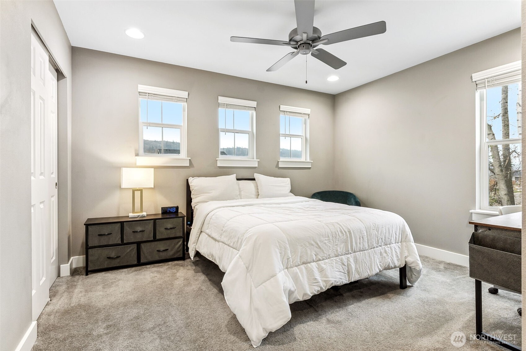 5664 157th Avenue Ct E, Sumner, WA 98390