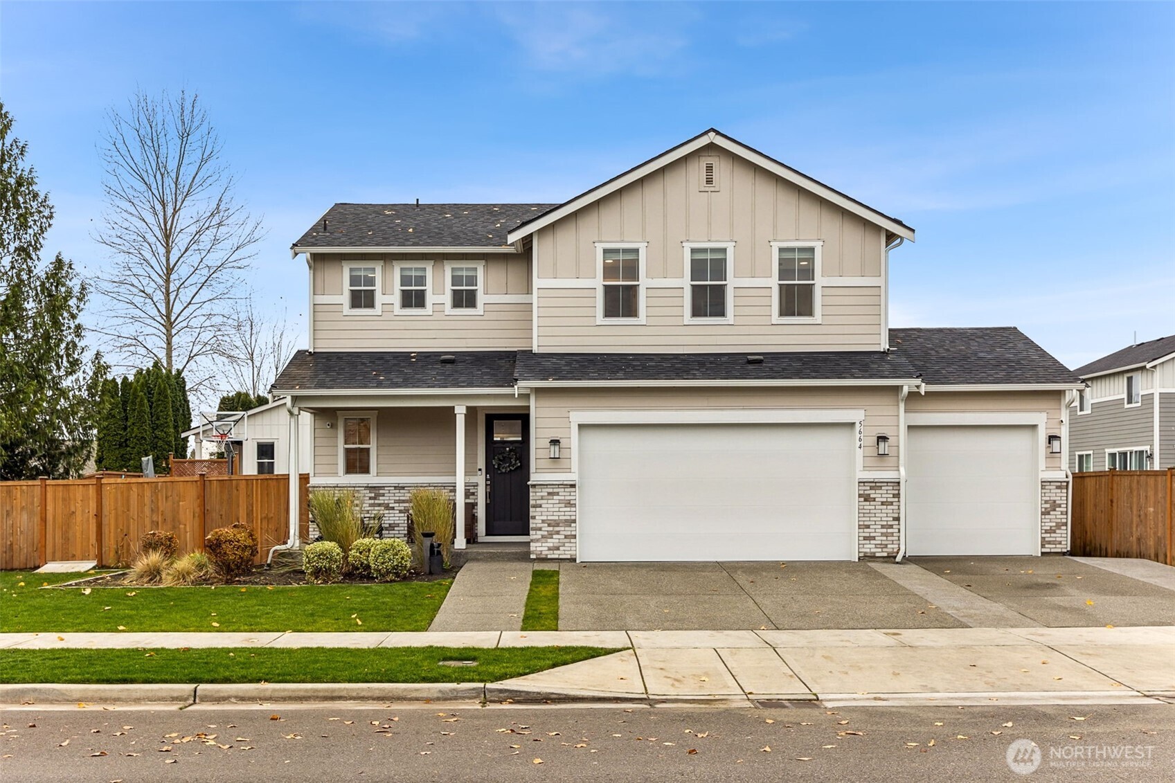 5664 157th Avenue Ct E, Sumner, WA 98390