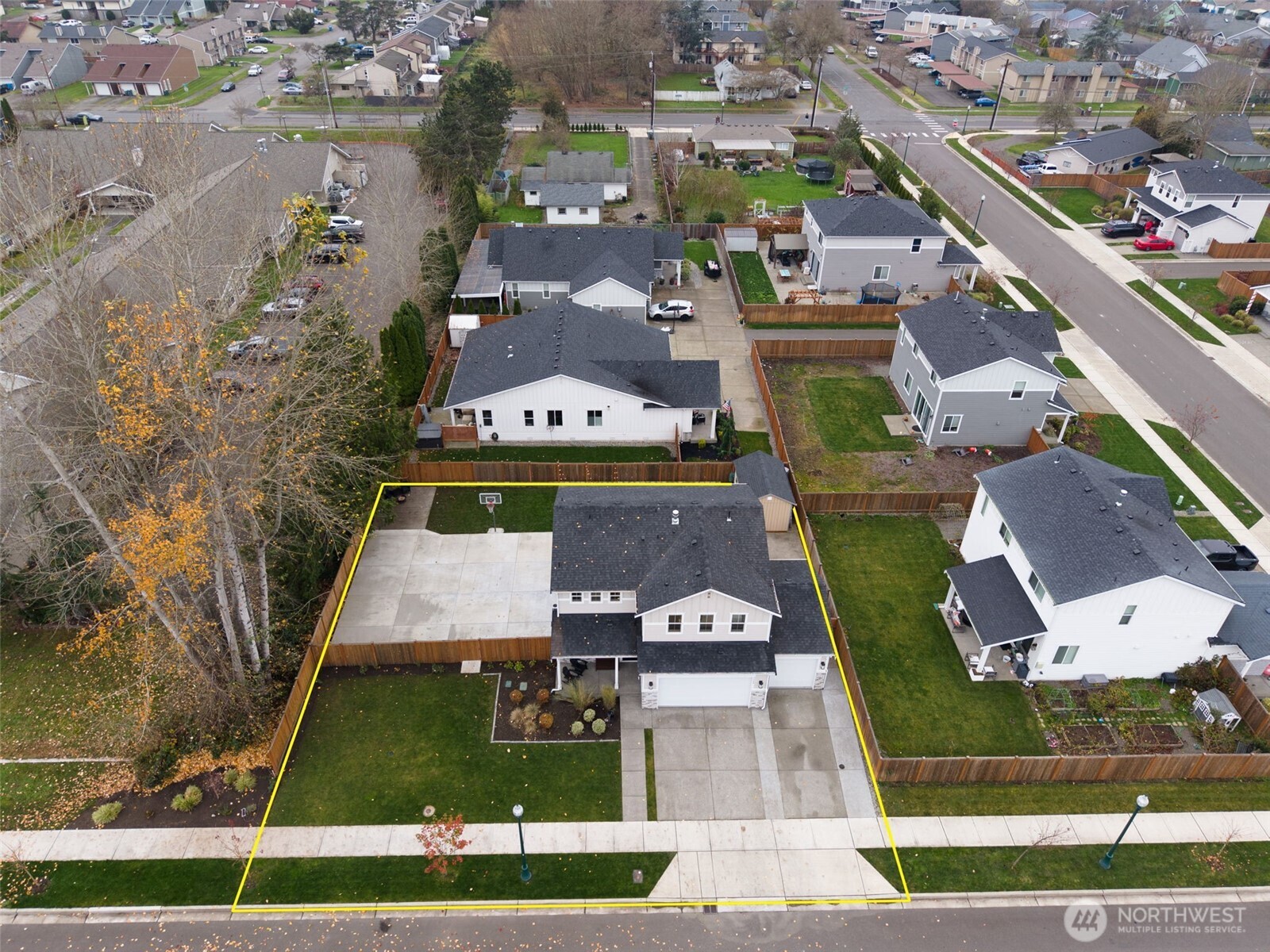 5664 157th Avenue Ct E, Sumner, WA 98390