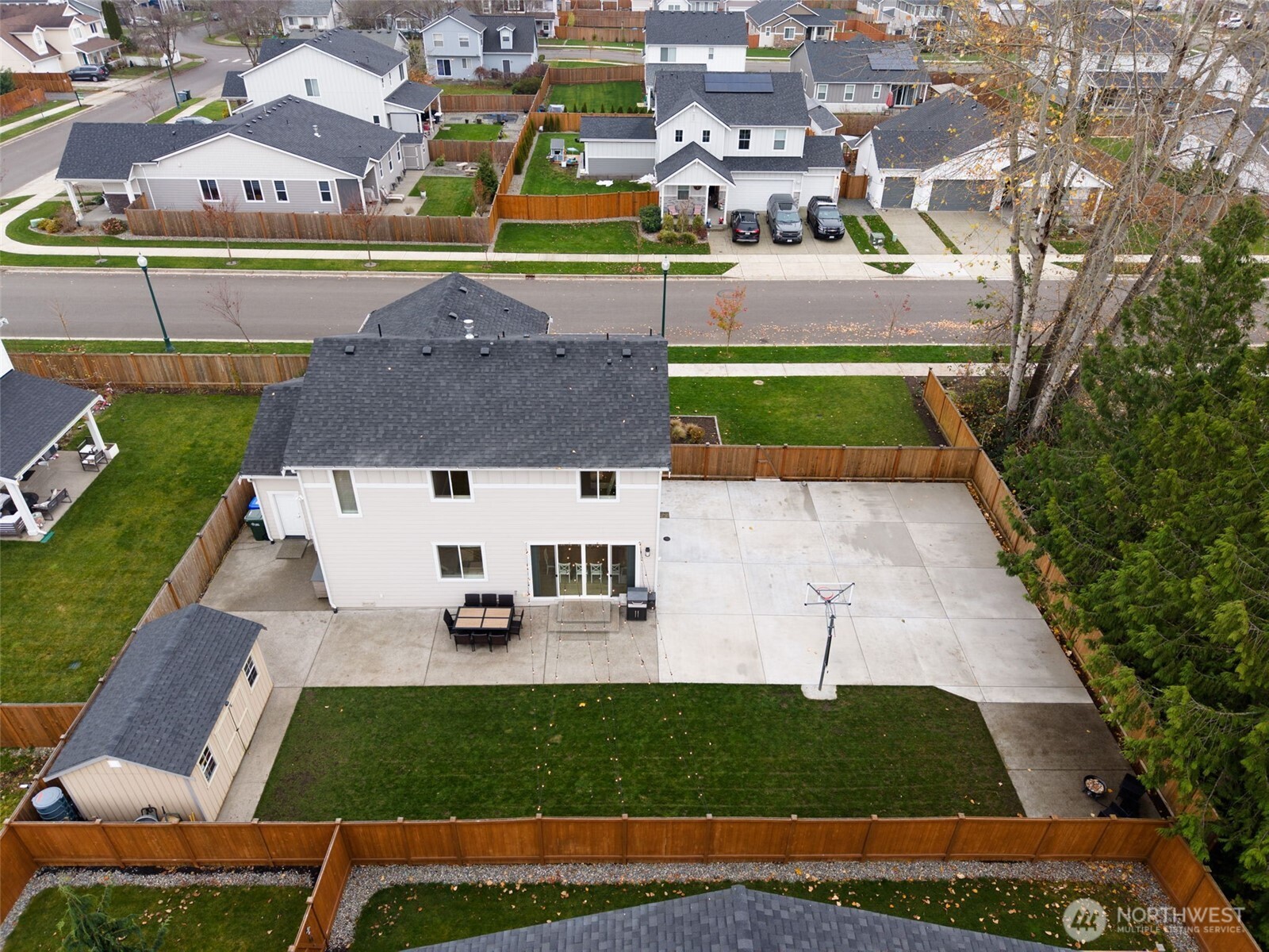 5664 157th Avenue Ct E, Sumner, WA 98390