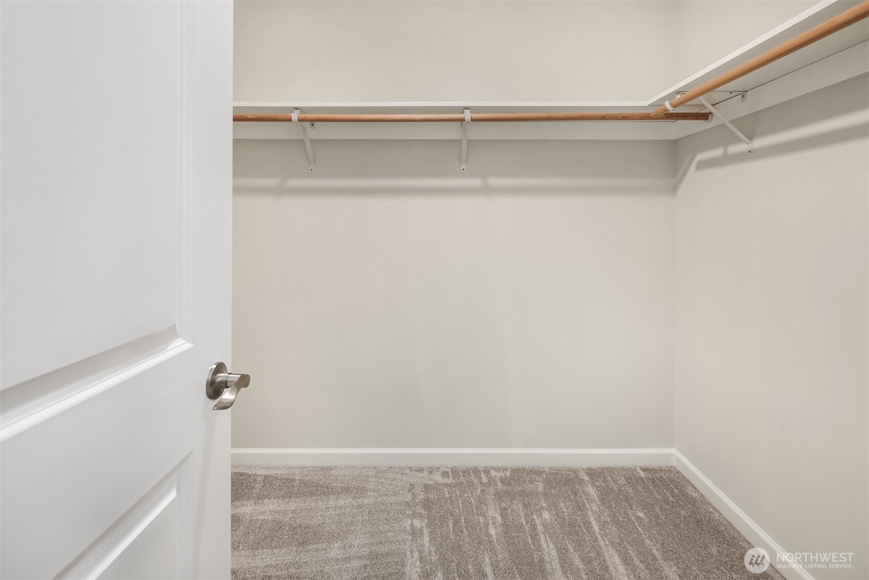 2112 SW 103rd Place , Seattle, WA 98146