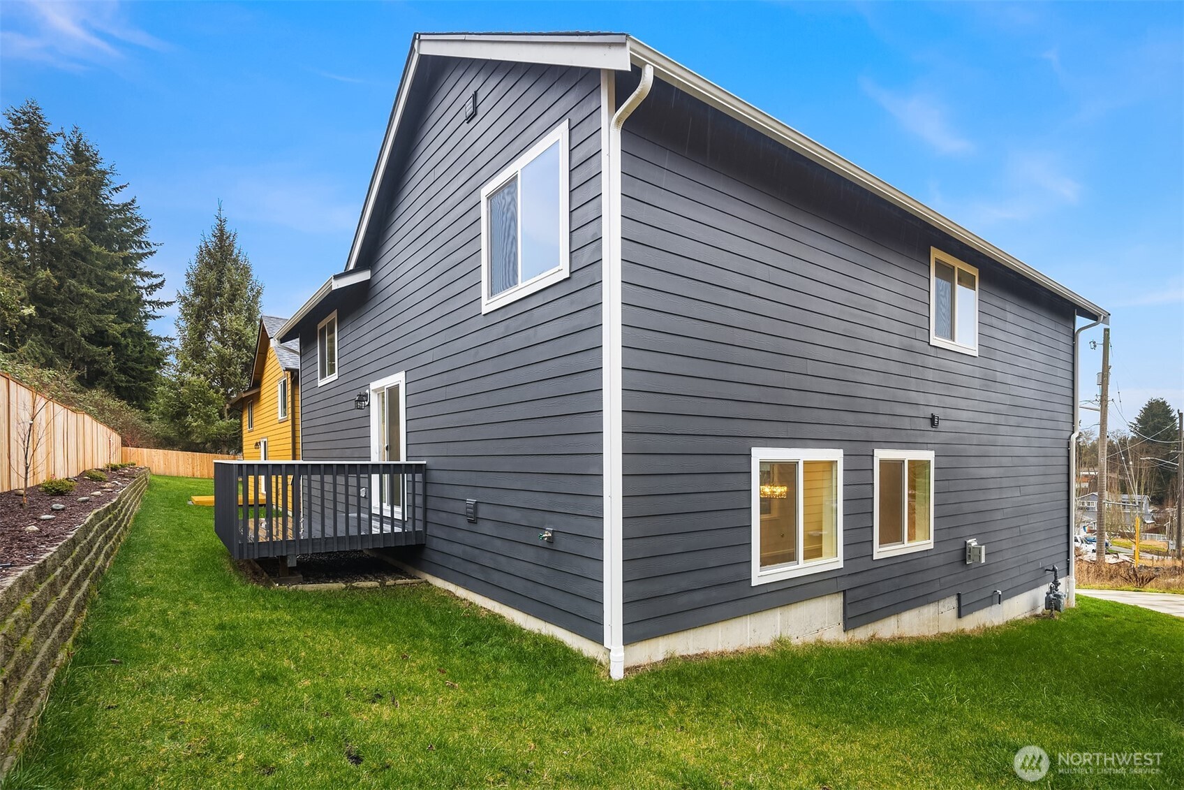 2112 SW 103rd Place , Seattle, WA 98146