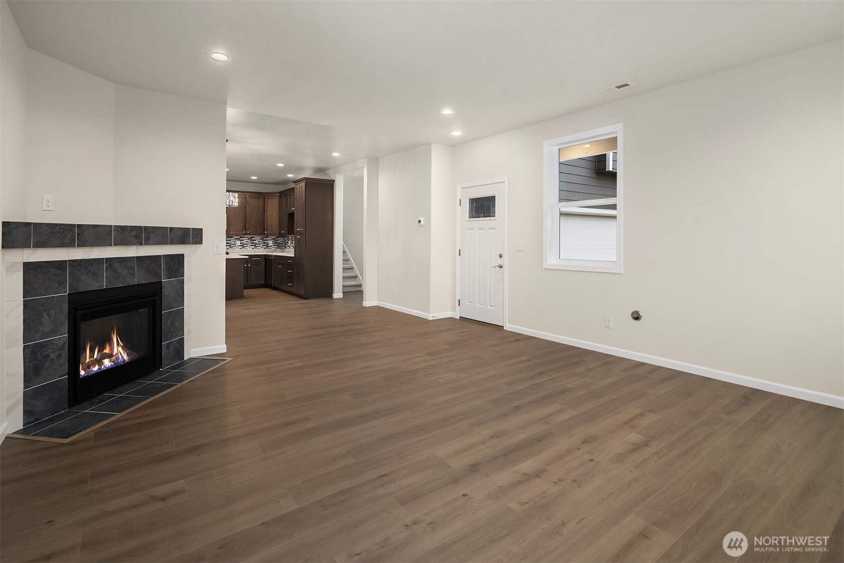 2112 SW 103rd Place , Seattle, WA 98146