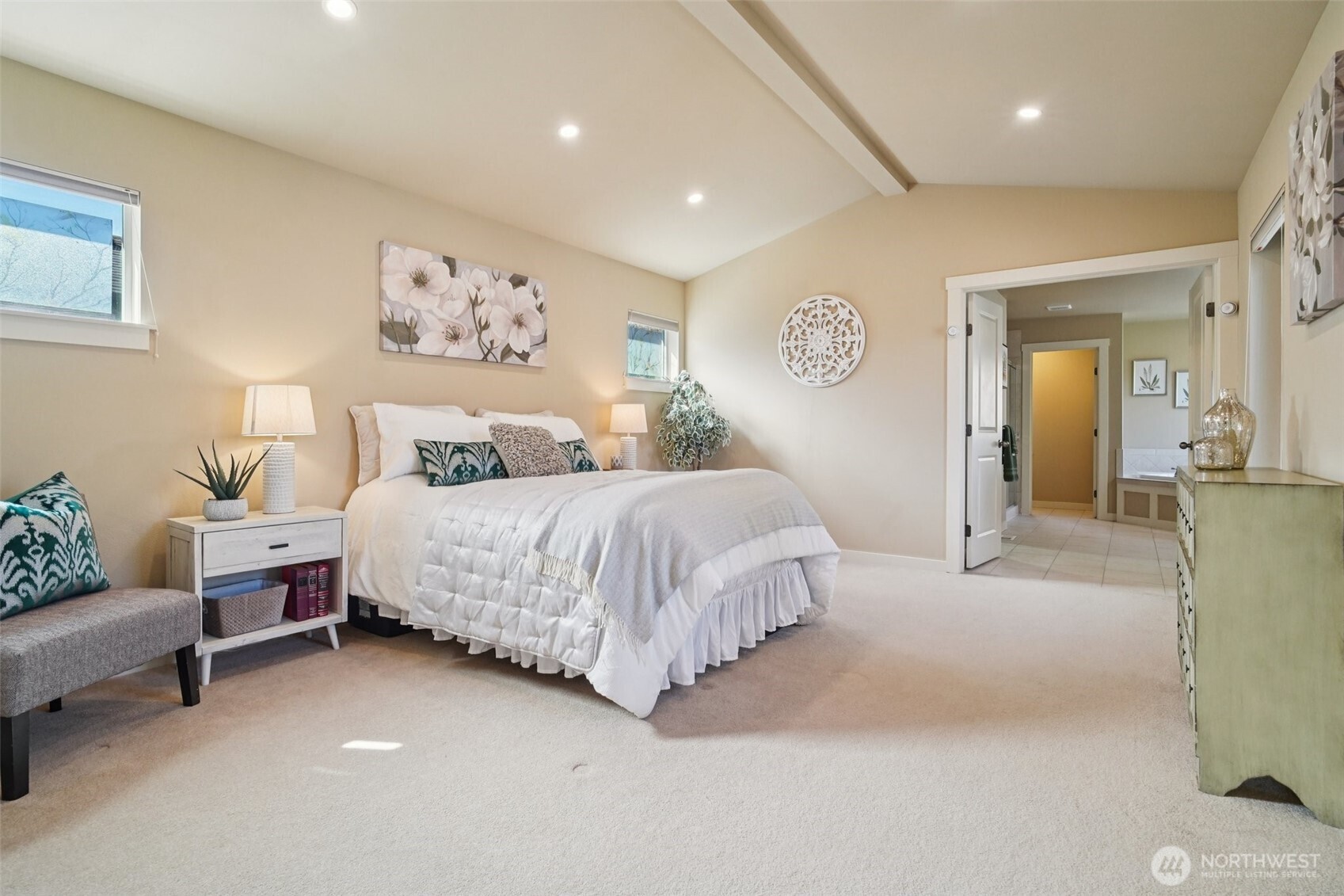 8627 Swenson Drive SE, Snoqualmie, WA 98065