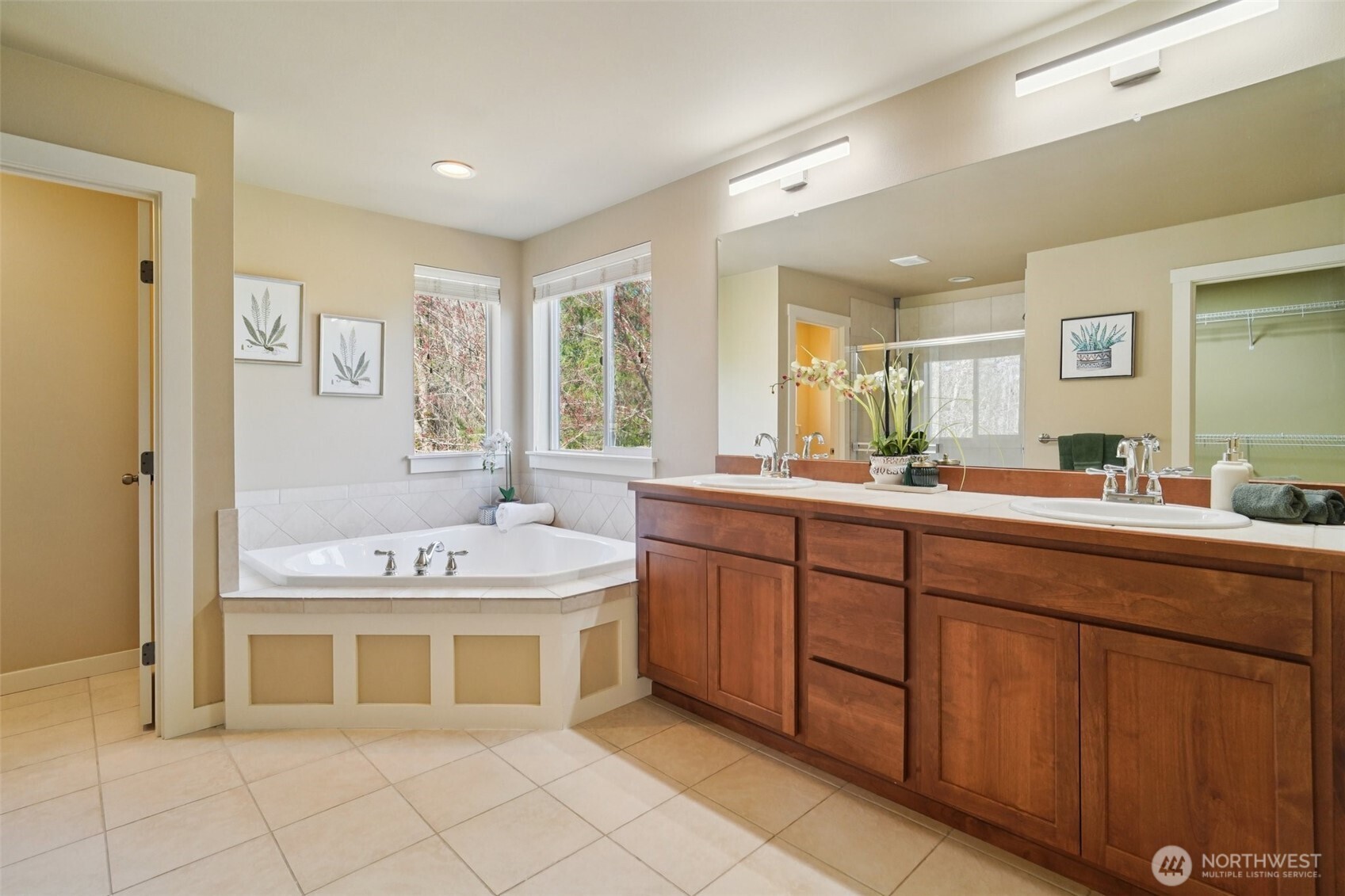 8627 Swenson Drive SE, Snoqualmie, WA 98065