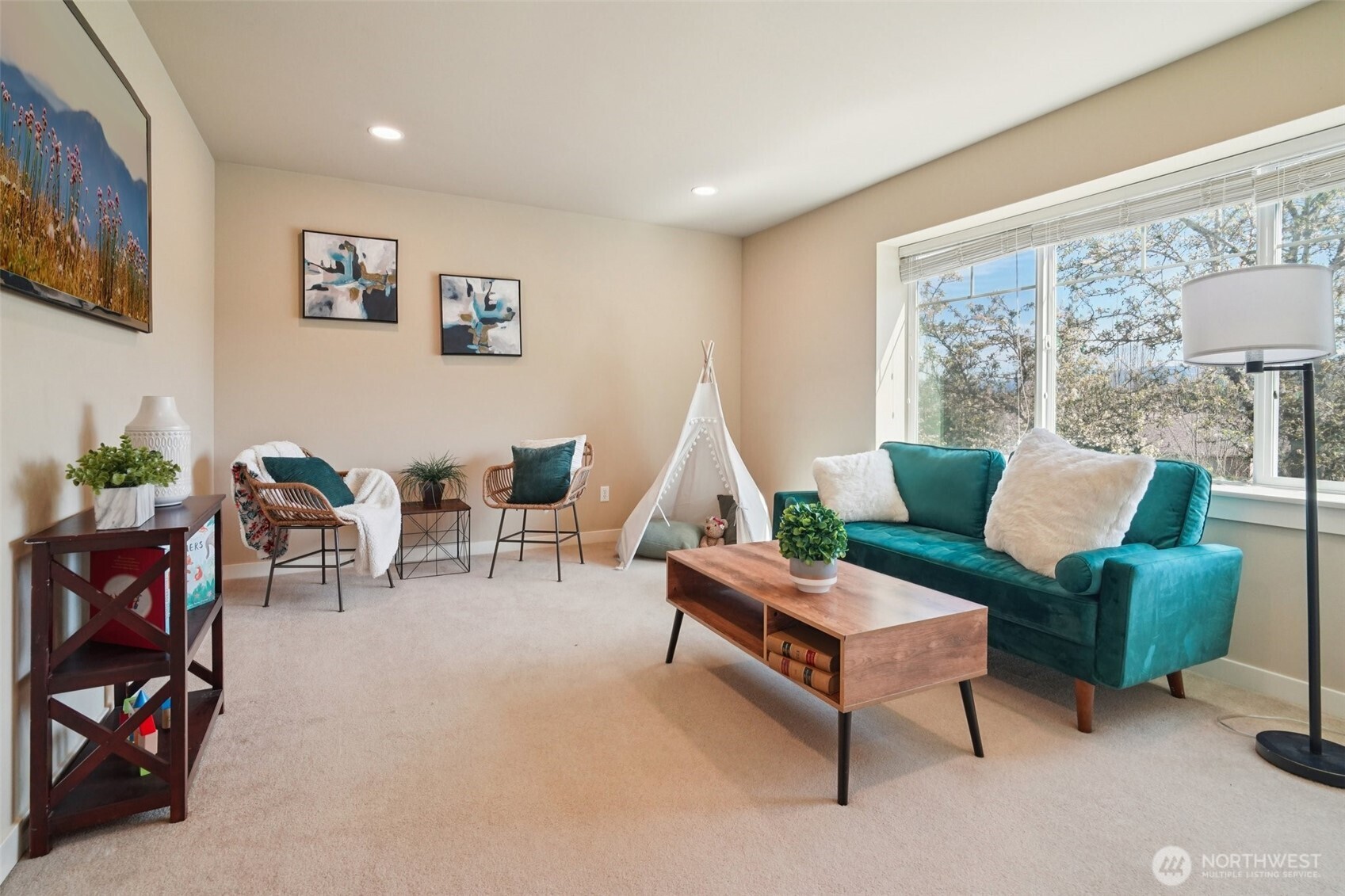 8627 Swenson Drive SE, Snoqualmie, WA 98065