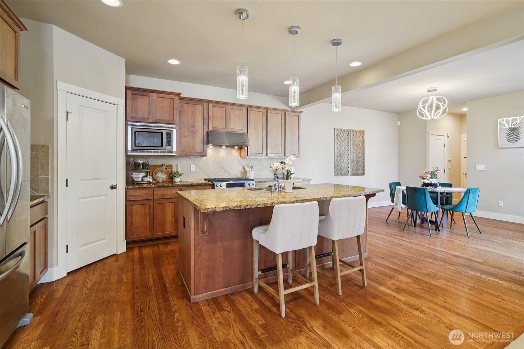 8627 Swenson Drive SE, Snoqualmie, WA 98065