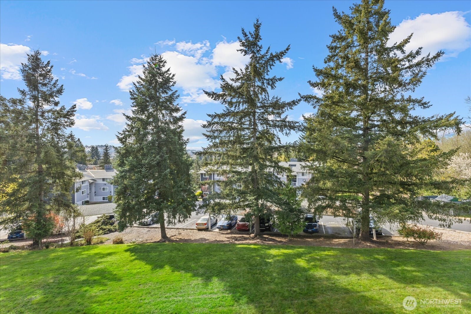 41221 NE 181st Place #P302, Woodinville, WA 98072