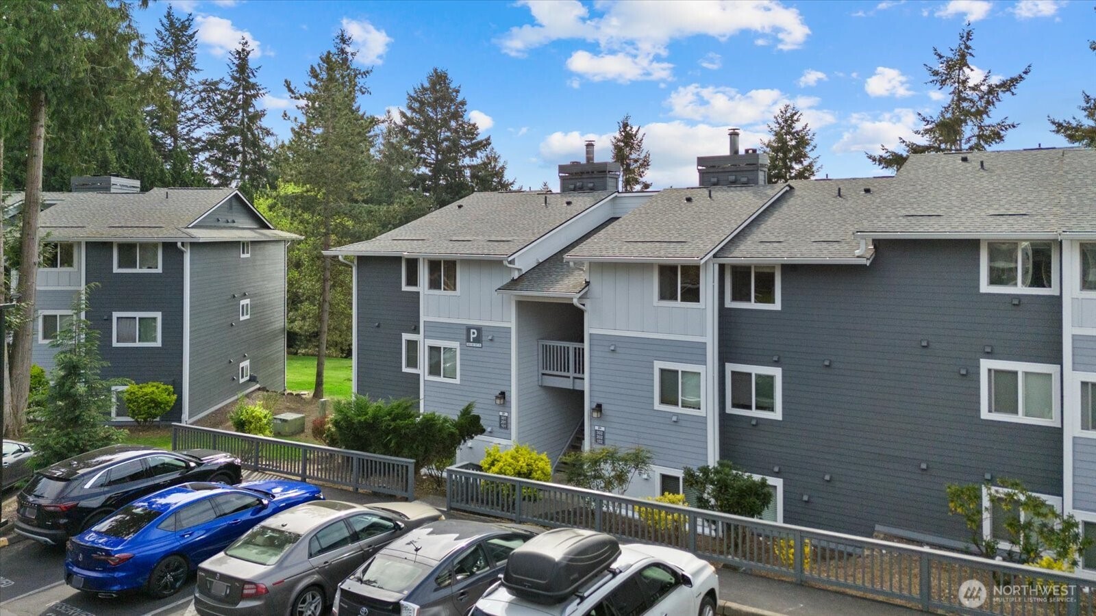 41221 NE 181st Place #P302, Woodinville, WA 98072