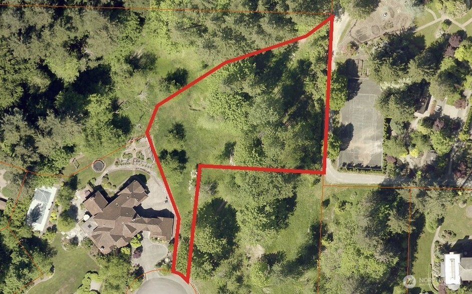 12628 208th Place NE, Woodinville, WA 98077