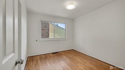 912 168th Place NE, Bellevue, WA 98008-3750 - Photo 12