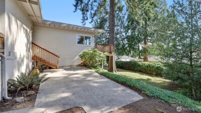 912 168th Place NE, Bellevue, WA 98008-3750 - Photo 26