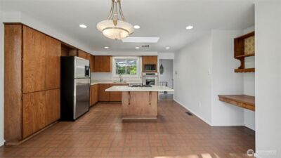 912 168th Place NE, Bellevue, WA 98008-3750 - Photo 9