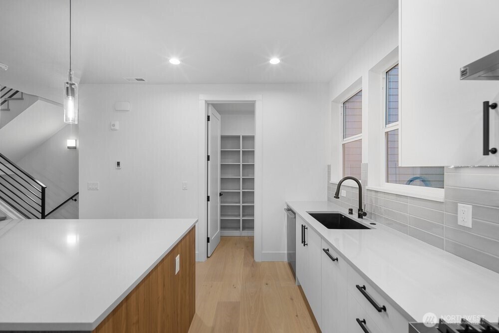 687 NW Locust ST (Homesite #13) , Issaquah, WA 98027