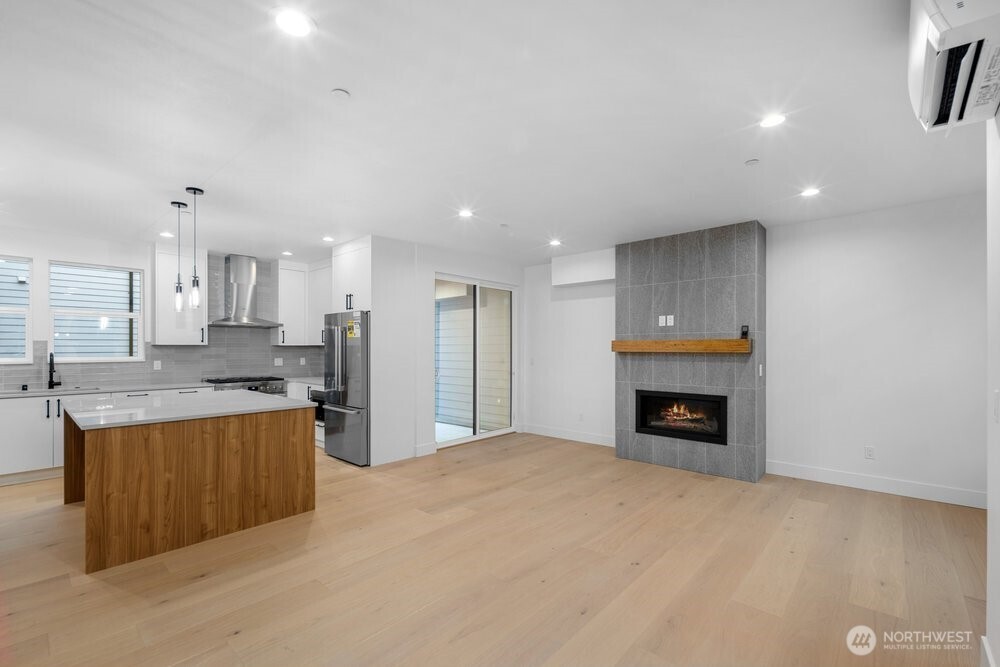 687 NW Locust ST (Homesite #13) , Issaquah, WA 98027