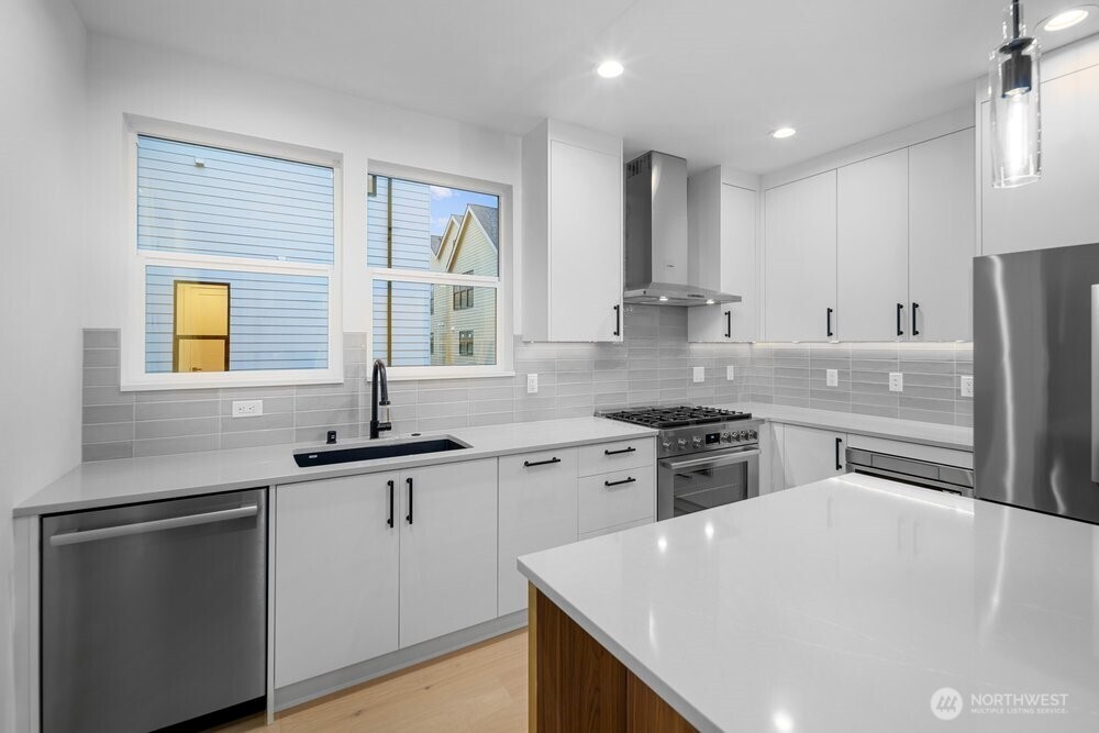 687 NW Locust ST (Homesite #13) , Issaquah, WA 98027