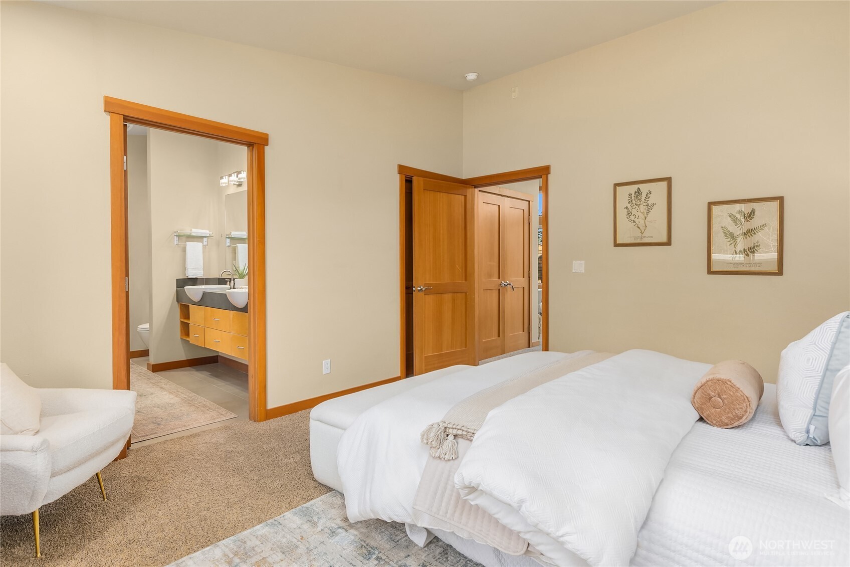 610 Vineyard Lane #A302, Bainbridge Island, WA 98110