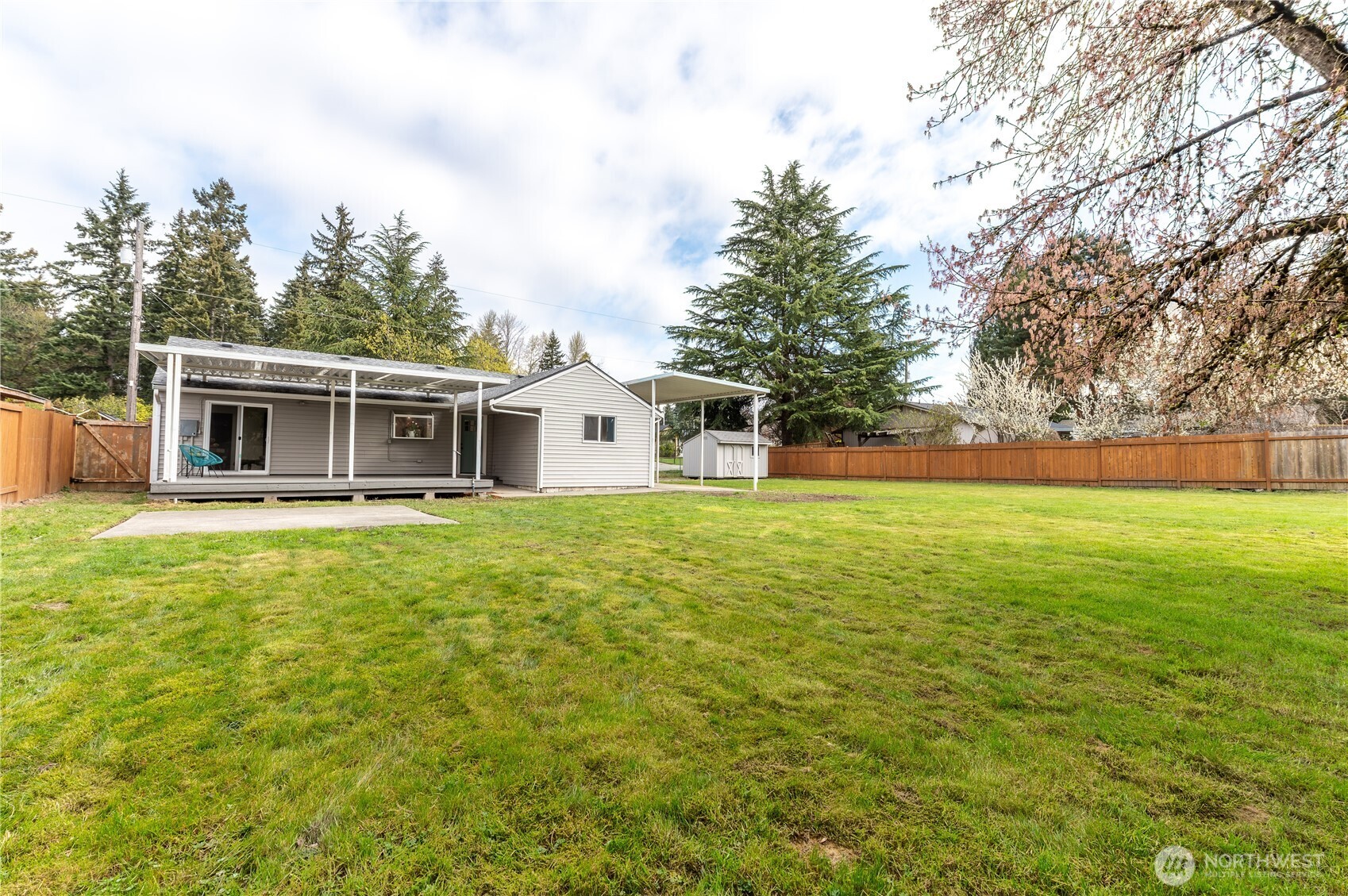 1005 Emerald Street , Milton, WA 98354